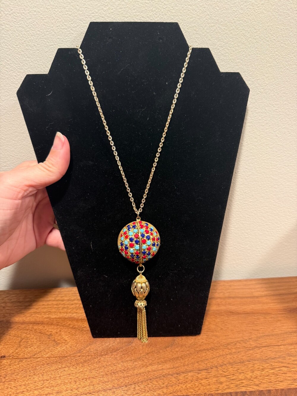 Vintage gold tone pendant necklace, egg shape, colorful rhinestones, with tassle